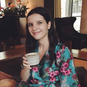 Meet your Posher, Louise